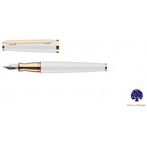 Otto Hutt Design 6 White Fountain Pen